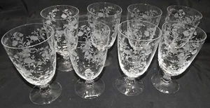 Vasos de té helado de 8 patas Fostoria Bouquet grabado elegante vidrio - Imagen 1 de 4