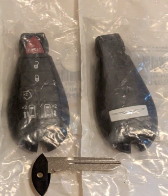 NEW CHRYSLER T&C REPLACEMENT KEYLESS ENTRY REMOTE FOB FOBIK IYZ-C01C 56046704 AE - Image 1 of 3