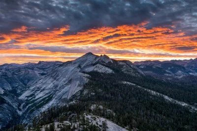 Parque Nacional de Yosemite Nubes Descanso Panorámico Pictórico Arte Pared - PÓSTER 20x30 Foto 1 de 4