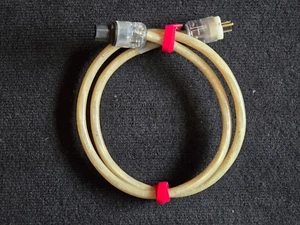 Cable de alimentación Shunyata Taipan Alpha 5 pies - Imagen 1 de 2