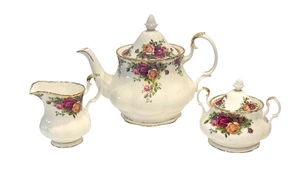 Tetera de porcelana Royal Albert Old Country Rose crema azucarero borde dorado 1962 - Imagen 1 de 16