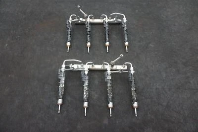 Juego de rieles de combustible izquierdo y derecho con inyector OEM 13537852402 BMW M5 F90 2018-23 Foto 1 de 4