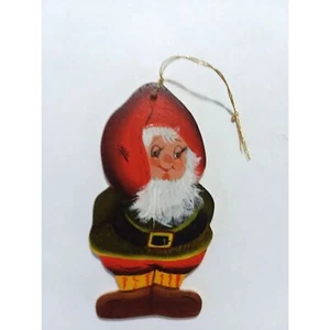 Handgefertigter Weihnachtsschmuck aus Holz Ole' eine norwegische Nisse Elfe  - Bild 1 von 2