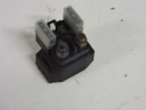 YZF R6 RJ03 6, 99-02, Starterschalter, Anlasserrelais, Starterrelais - Bild 1 von 2