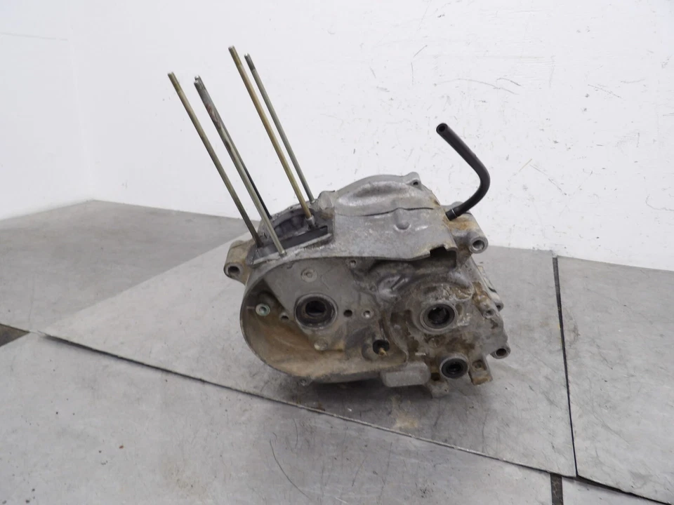 1976 HONDA XR75 OEM LEFT RIGHT ENGINE MOTOR CRANKCASE - Image 1 of 4