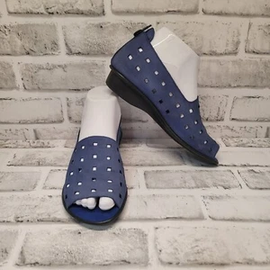 Sesto Meucci Evonne Flats Women's 6 M Blue Perforated Nubuck Open Toe Rear Zip - Picture 1 of 7