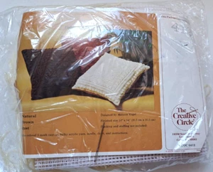 Creative Circle 412 Off White Fisherman Knit Pillow Kit 14" x 14" 1979 Sealed - Picture 1 of 2