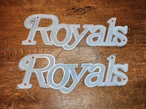 Pair of 1970's "Royals" Camper Travel Trailer Emblems Royals International - Bild 1 von 4