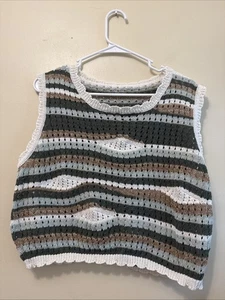 Cider Green Wavy Striped Crochet Knit Scalloped Cropped Sweater Tank Top Sz2X - Picture 1 of 12