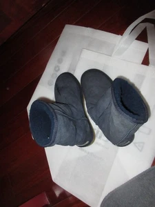 UGG Classic Short #5825 blaue Lammfellstiefel Damengröße 8M - Bild 1 von 6