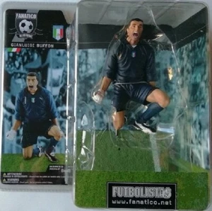 Gianluigi Buffon Football Fanatic Action Figure Italy Juventus - Picture 1 of 1