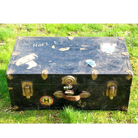 Vint Black Wood trunk w Brass Hardware Flat-Top Chest For Restoration Repurpose Cover