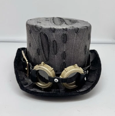 Halloween/Cosplay Adult Steampunk Hat with Goggles Preowned - Image 1 of 4