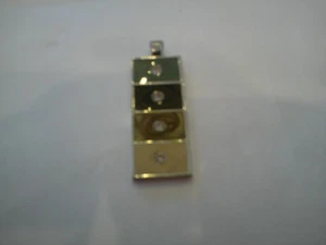 PIEDRAS MULTICOLORES TONO PLATA CON INCRUSTACIONES DE DIAMANTES 2 1/2" DE LARGO - Imagen 1 de 7