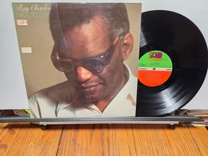 SOUL/ BLUES/ R & B RAY CHARLES 1977 NM 'TRUE TO LIFE" LP ON ATLANTIC STEREO - Picture 1 of 2