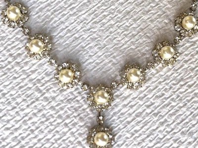 Rhinestone Necklace Y Drop Faux Pearl Centered Flowers Adjustable Lobster Clasp - Image 1 of 4