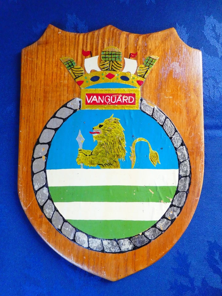 VINTAGE HMS VANGUARD SHIP CREST PLAQUE HAND MADE AND PAINTED REDUCING COLLECTION - Image 1 of 2