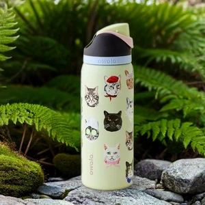 32 Unzen Owala Freesip Picknick Vorbereitung Urban Outfitters exklusive Wasserflasche - Bild 1 von 1