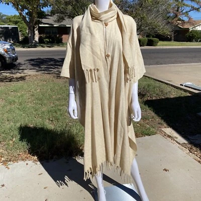 Poncho Tejido Suéter Capa Mujer Mezcla Lana Botones Color Crema Flecos Vintage Foto 1 de 4