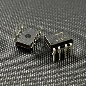 6N138, Vishay DC Input Darlington Output Optokoppler (3er-pack) - Bild 1 von 2