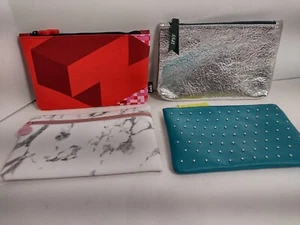 JUEGO DE 4 BOLSAS GLAM IPSY VACÍAS NUEVAS SIN ETIQUETAS REGALOS (Bolsa) - Imagen 1 de 6
