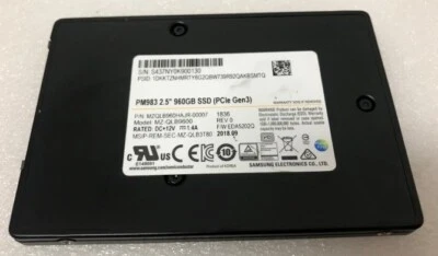 Samsung MZ-QLB9600 PM983 960GB NVMe PCIe Gen3 2.5" SAS SSD MZQLB960HAJR-00007 - Image 1 of 2