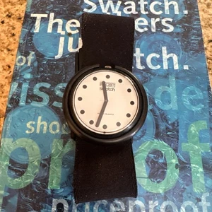 Rarissimo orologio Swatch Pop Swatch 1987 punti neri quadrante bianco anni 80 "BATTERIA NUOVA" - Foto 1 di 13