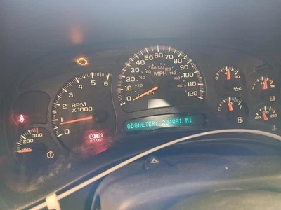 2003-2004 Chevrolet Silverado 1500 Speedometer (MPH); ID: 15182147, Chips, 204K - Image 1 of 4