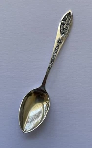 Cuchara de recuerdo de plata esterlina del edificio del Capitolio del Estado de Missouri 9 gramos 4"" - Imagen 1 de 4