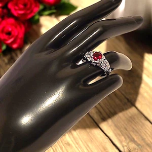 July Birthstone Ruby Color Leaf Filigree Ring - Picture 1 of 7