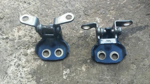 Fusion 06-12 N/S/R Rear Passenger Side Pair Door Hinges #820 - Picture 1 of 2