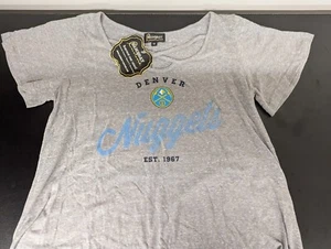 Denver Nuggets Gameday Couture Criss Cross Neck Script Gray T-Shirt Sz Medium - Picture 1 of 6
