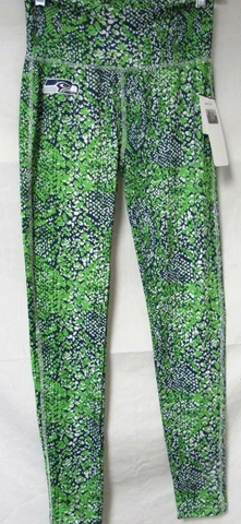 Seattle Seahawks Womens Size S M L or XL Gradient Print Leggings C1 2211 Cover