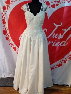 Wedding dress size 8 ivory satin, check measurements, G - Picture 1 of 7