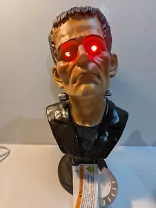 Busto Frankenstein nuovo - Foto 1 di 9