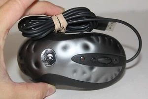 Logitech MX518 Wired Mouse - Picture 1 of 4
