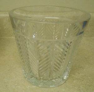 Ralph Lauren Crystal Herringbone Ice Bucket - 6 1/4"H 6 1/2"W - Picture 1 of 4