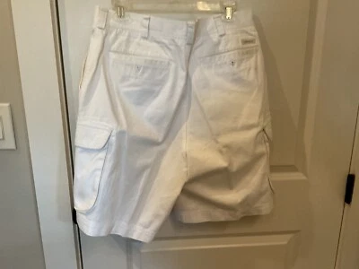 Pantalones cortos cargo blanco roto de Daniel Cremieux para hombre Foto 1 de 2