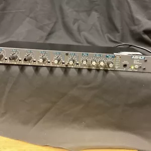 Ashly MX-206 Stereo 6-channel Mic Mixer - Picture 1 of 9