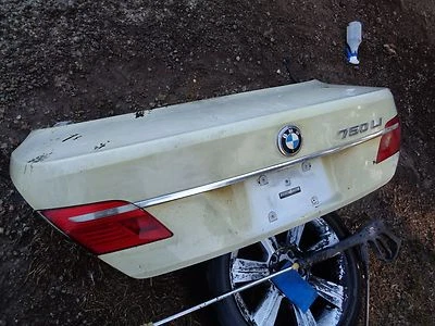 BMW E65 E66 2006-2008 TAPA MALETERO + LUZ TRASERA 760Li 760i 750Li 750i 730Li 730i B7 Foto 1 de 4