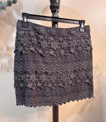 Falda American Eagle Talla 0 Marrón Superposición Crochet Encaje Mini Cremallera Espalda Boho Foto 1 de 4