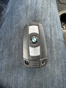 BMW Key Fob  - Picture 1 of 2