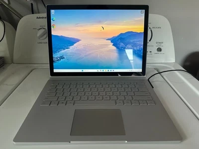 Ноутбук Microsoft Surface Book 3 15 дюймов i7 10 512 ГБ SSD 32 ГБ RAM Win 11 - Изображение 1 из 4