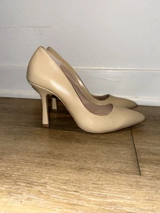 Charles by Charles David beige High Heels mit spitzer Spitze Gr. 5M Pumps - Bild 1 von 5