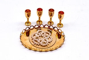Vintage Miniature Serving Tray With 4 Glasses for Die Dollhouse Gold - Picture 1 of 14