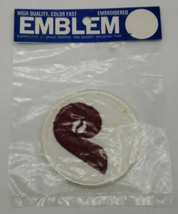 NEW Philadelphia Phillies MLB Embroidered Emblem Patch Size 2.5 inches Vintage - Picture 1 of 3