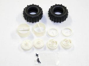 NEW ASSOCIATED RC10 JAY HALSEY EDITION Tires & Wheels Set Rear JAMMIN AJ20J - Picture 1 of 3