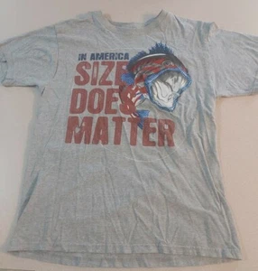Graphic Tee-Fruit Of The Loom -Size M - Picture 1 of 2