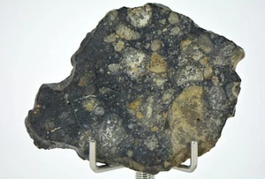8,19g Eukrit Scheibe Monomict Basalt Breccia - TOP METEORIT - Bild 1 von 5