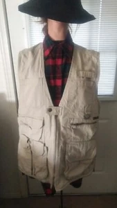 Khaki Multi-Pocket Cargo Tactical Concealed Carry Travel Vest M - Picture 1 of 5